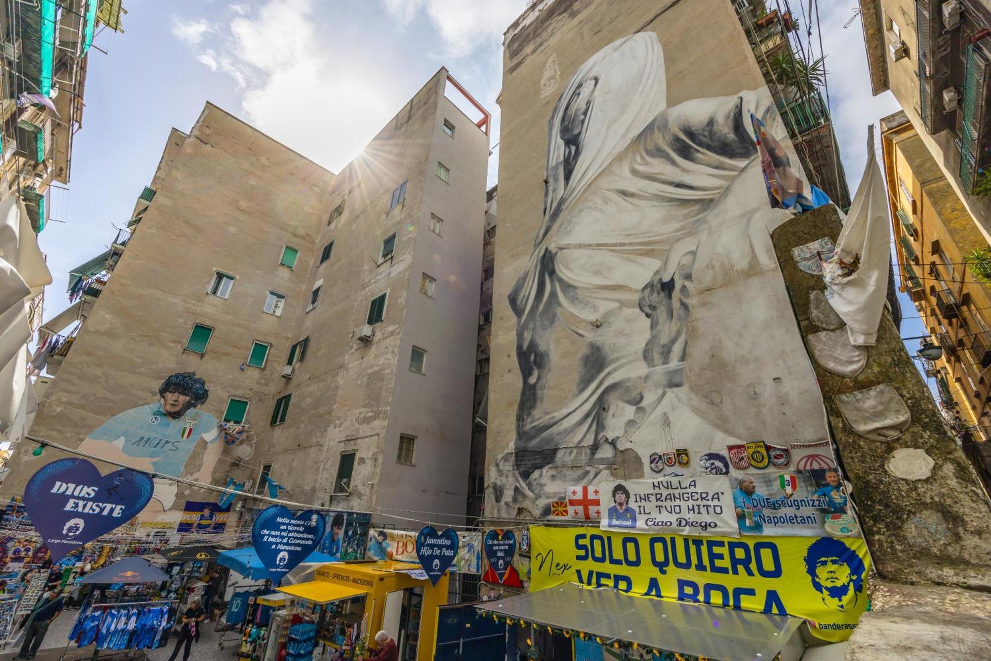 Dcr House Murales Napoli Eksteriør billede